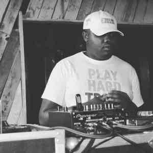 Master Cheng Fu – 40Min On Radio Mix Mp3 Download