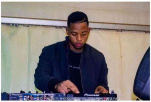 Mick-Man & De Mthuda – Spanish Ginsta