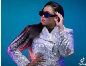 Lady Du – Ngifuna Imali